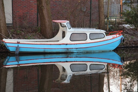 gespiegelde boot