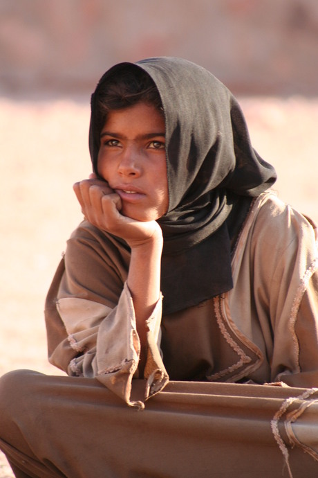 Bedouinemeisje in de Sinaï