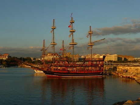Turkse piratenboot