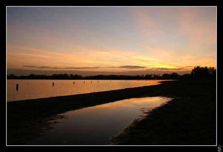 Zevenhuizerplas by sunset