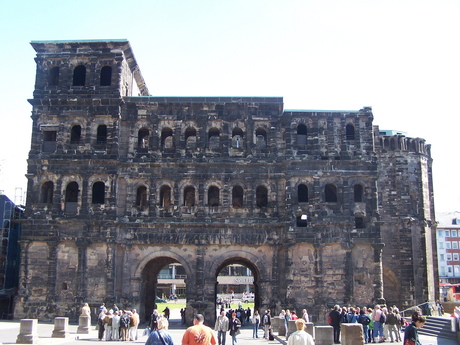 Porta Nigra