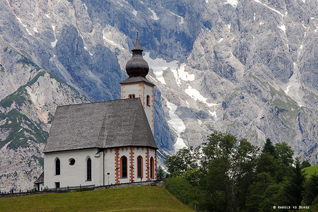 Dienten Church