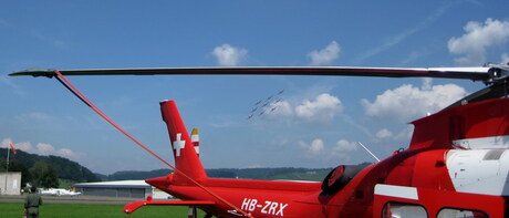 Rekahelikopter en PC-7 Staffel