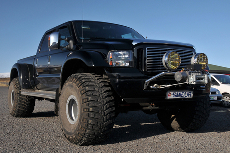 Monster Ford Twincab Pick-up