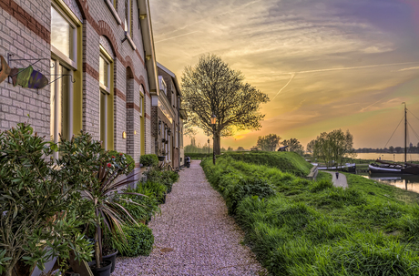 Sundown @rijkswal Woudrichem