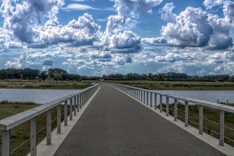 brug naar de IJssel bij Zwolle. Vreugde hoeve