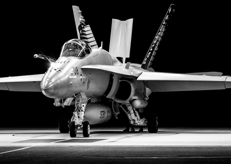 NIGHT SHIFT F18 HORNET SWISS AIR-FORCE
