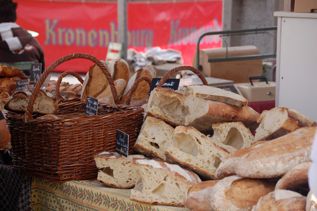 Frans brood op de markt