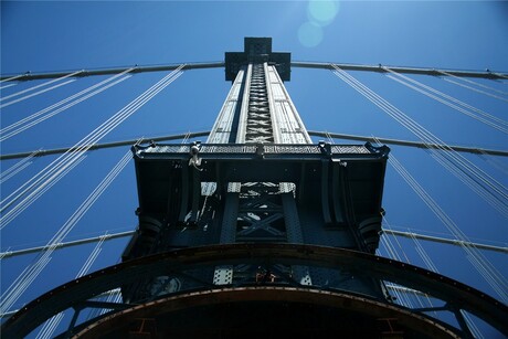 Manhattan bridge