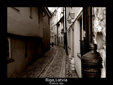Troksnu Iela,Riga