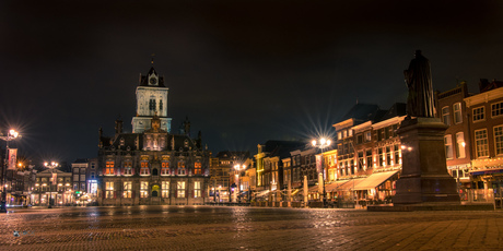 Delft Markt bij nacht