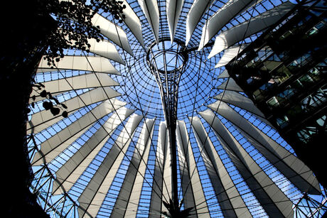 Sony Center 2