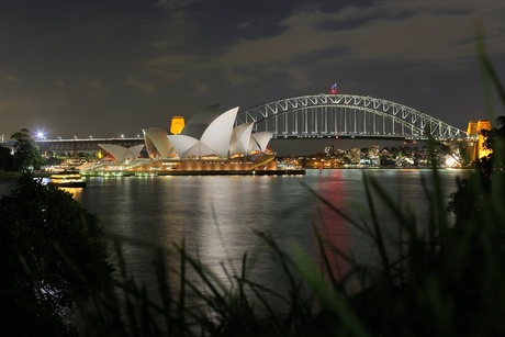 Sydney by Night (1)