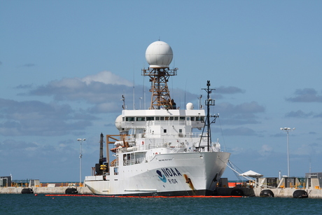 Coast guard NOAA R104
