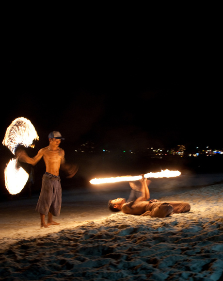 Vuurdansers in Thailand