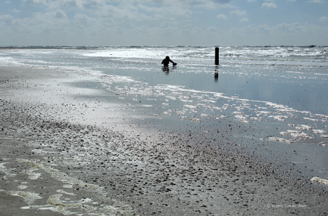 Emmertje water halen...