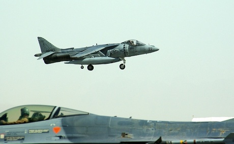Harrier tijdens landing