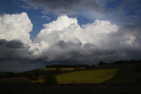 Wolken in de Ardennen