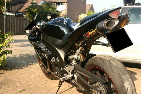 Yamaha R1 2006_2