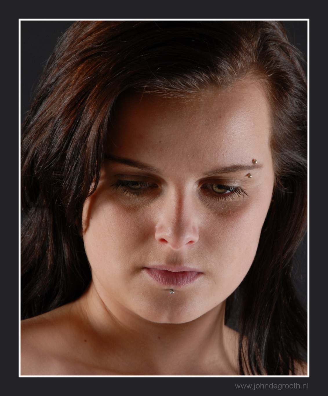 Ansjelien (4) - Portret 4 van Ansjelien in studio - foto door johndegrooth op 28-06-2009 - deze foto bevat: portret, studio, ansjelien, John de Grooth