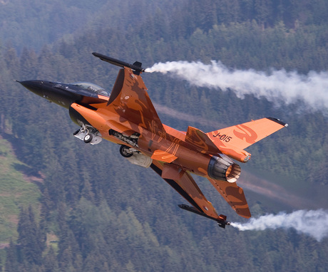 Demo F-16