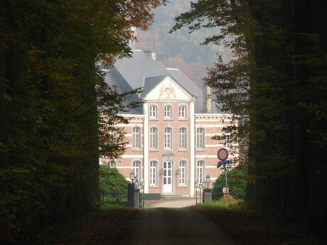 landhuisje in het groen