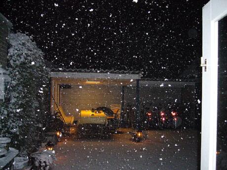 Sneeuw in de achtertuin