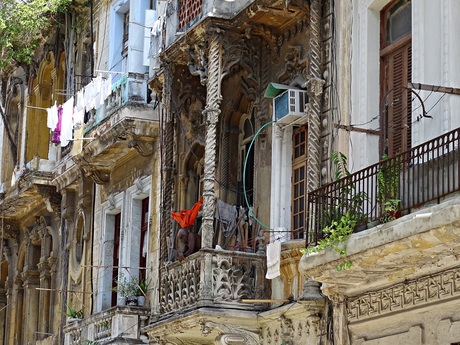 Koloniale gevels in Havana