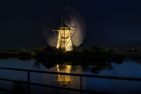 draaiende molen op Kinderdijk