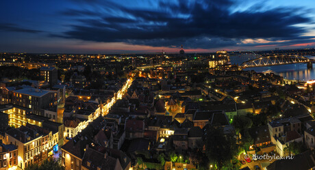 Nijmegen by night