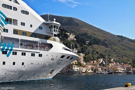 Eiland Symi 4 aanleggen van het schip