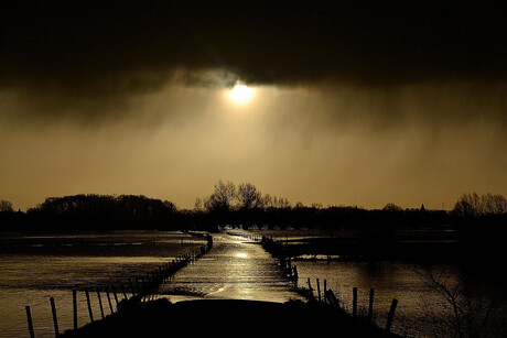 buiten de oevers getreden IJssel