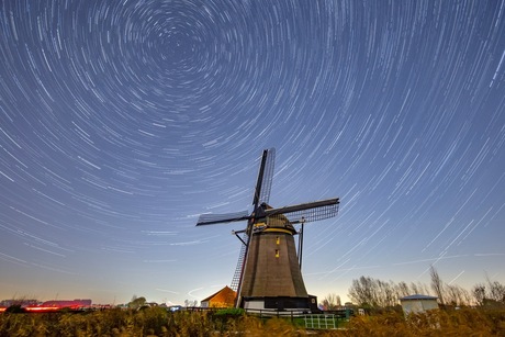 Star Trail bij Rietveldse molen