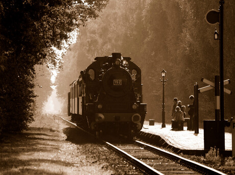 Old Train Running v2
