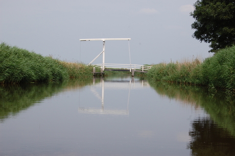 brug over de waver