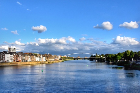 De Maas in Maastricht