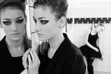 Who killed the balletdancer?