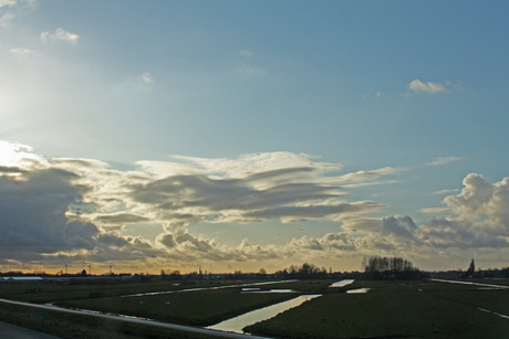 Even wat blauwe lucht na de regen