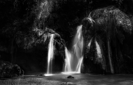 La Cascade Des Tufs