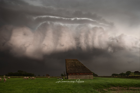 wolkje...