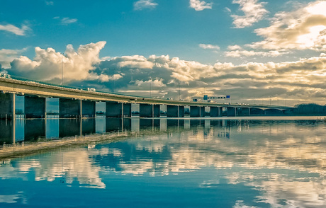 A50 brug-Heteren - hoog water