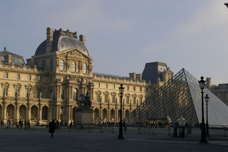 louvre