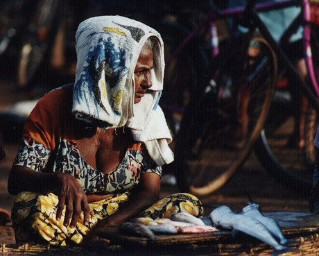 Vrouw op markt