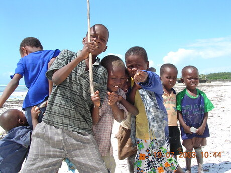 Kindjes op Zanzibar