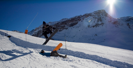 snowboard fun jump