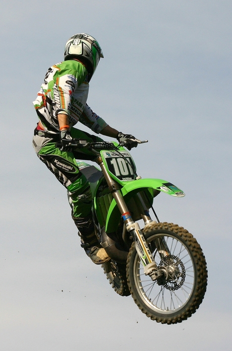 MOTOCROSS