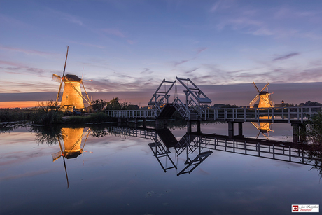 Coloring mills of Kinderdijk