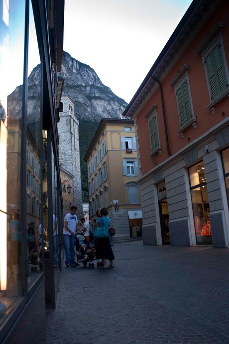 Winkelstraat, Riva del Garda