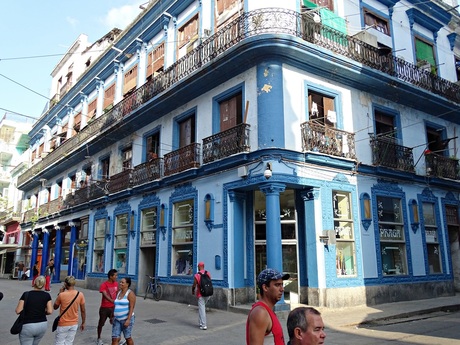 Koloniaal hoekpand in Havana