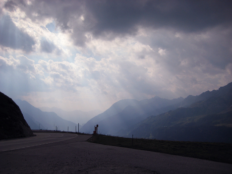 Sunlight at the gotthartpass